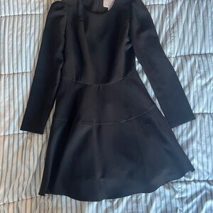 Gal Meets Glam Classic Black Dress